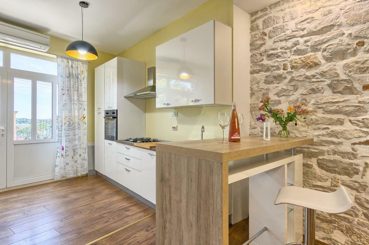 Wellness Apartman Kaiser Πούλα Εξωτερικό φωτογραφία