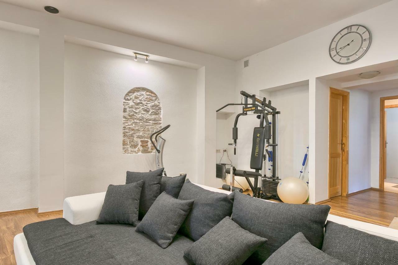 Wellness Apartman Kaiser Πούλα Εξωτερικό φωτογραφία