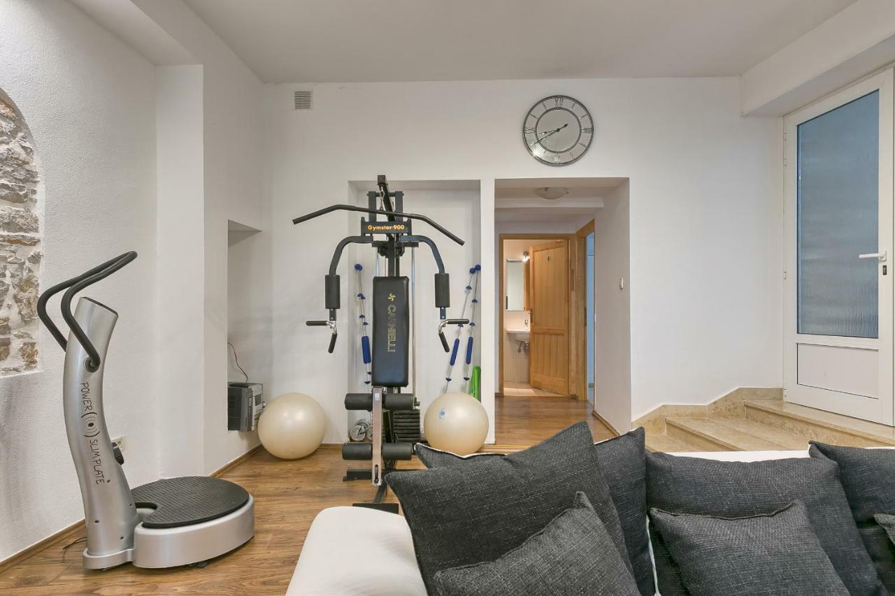 Wellness Apartman Kaiser Πούλα Εξωτερικό φωτογραφία