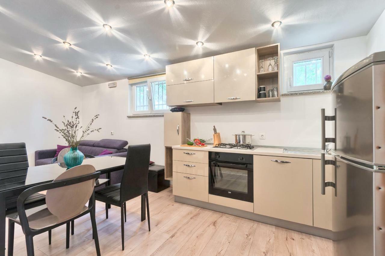 Wellness Apartman Kaiser Πούλα Εξωτερικό φωτογραφία